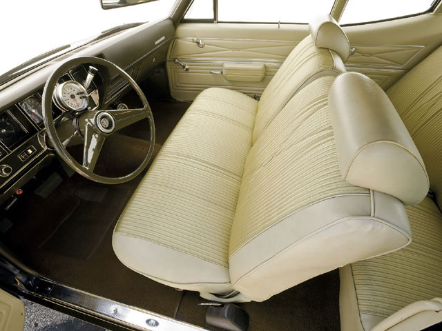 1972 Sedan Interior.jpg